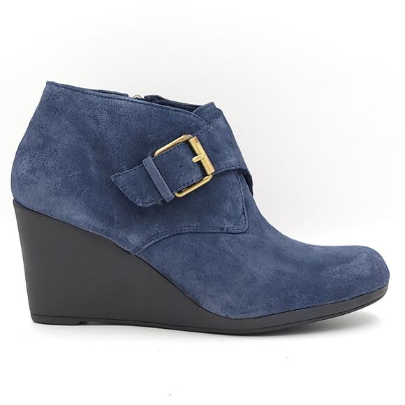 Isaac Mizrahi Live Women Wedge Heel Ankle Booties Volley Size US 8.5M Navy Suede - Picture 2 of 6